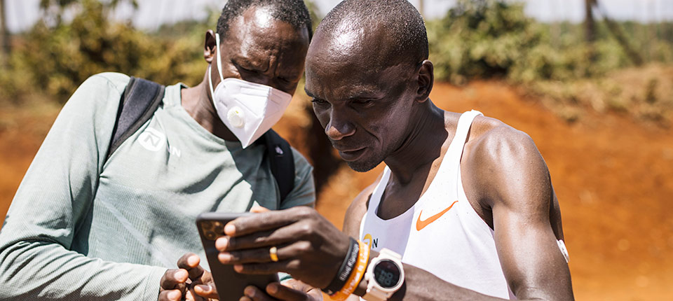 WITH KIPCHOGE, LIBRE SENSE IS RUNNING WITH A FAST CROWD